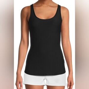 No Boundaries Juniors' Scoop Neck Tank Tops